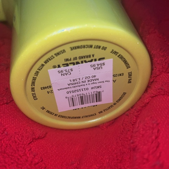 The STANLEY Starbucks 2024 Summer Exclusive Lime Green Shimmer 40oz Tumbler! - Picture 5 of 9